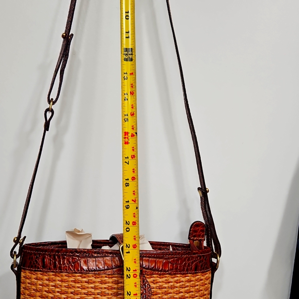 Brahmin Tisbury Collection Woven Straw & Croc Leather Purse/Crossbody - Picture 12 of 16